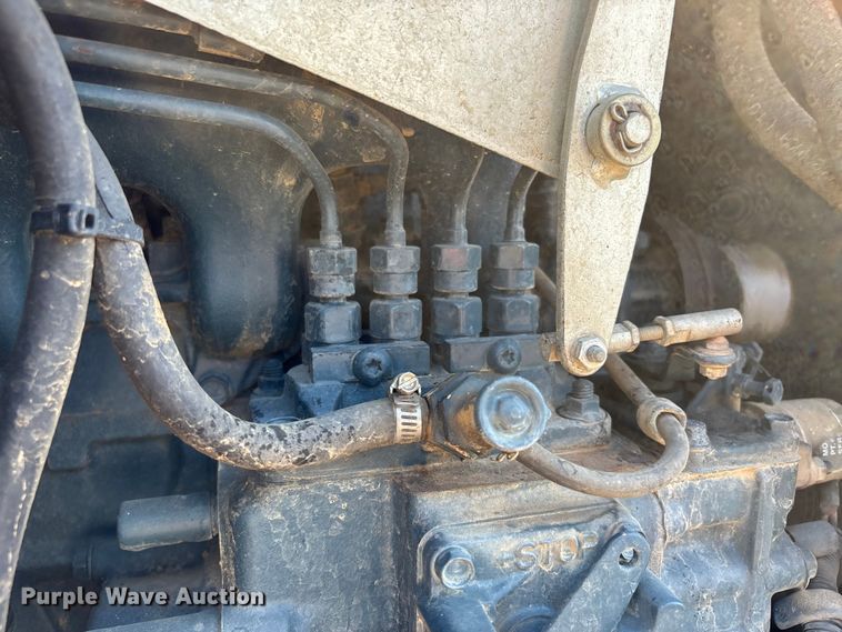 image for item DT0170 2000 Case 560 trencher