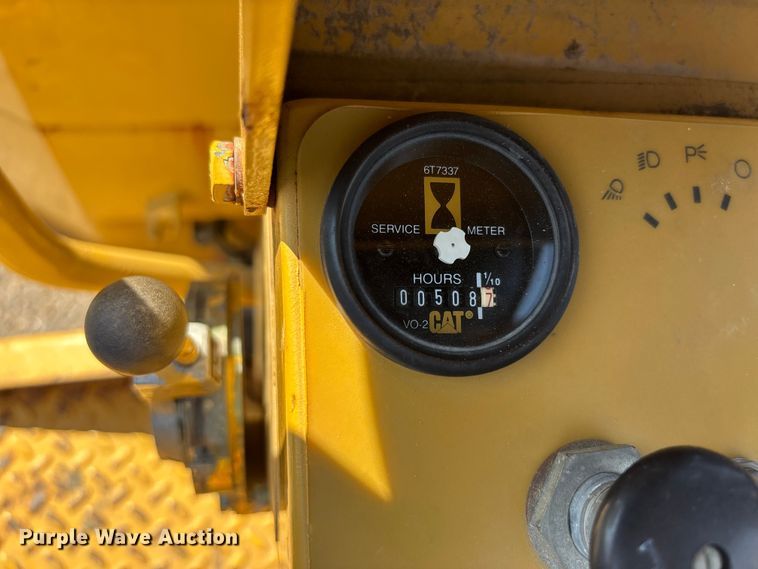 image for item DT0171 1996 Caterpillar CB-224C double drum vibratory roller