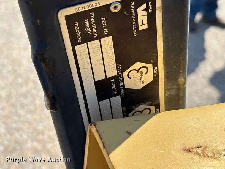 image for item DT0171 1996 Caterpillar CB-224C double drum vibratory roller