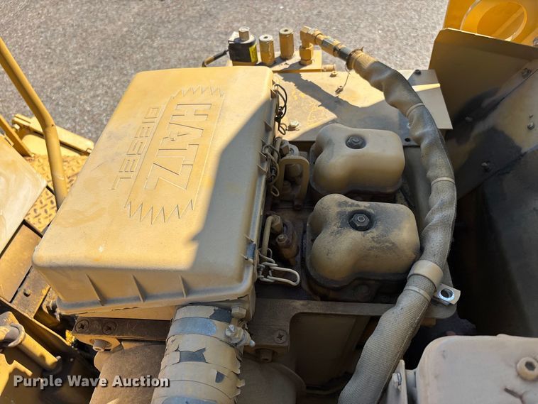 image for item DT0171 1996 Caterpillar CB-224C double drum vibratory roller