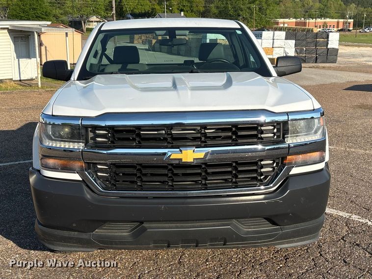 image for item DT0172 2016 Chevrolet Silverado 1500 pickup truck