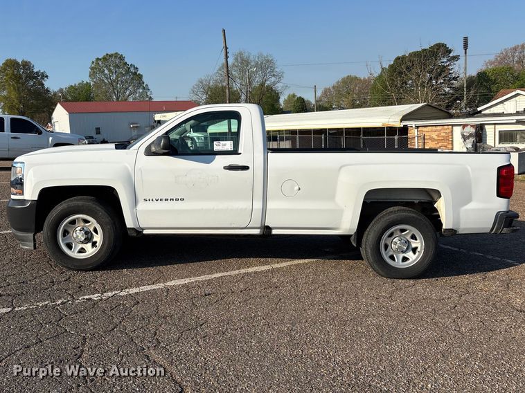 image for item DT0172 2016 Chevrolet Silverado 1500 pickup truck