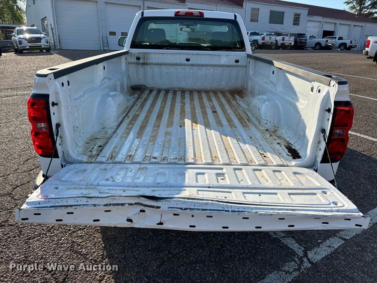 image for item DT0172 2016 Chevrolet Silverado 1500 pickup truck