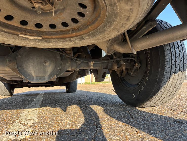 image for item DT0172 2016 Chevrolet Silverado 1500 pickup truck