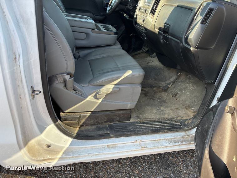 image for item DT0172 2016 Chevrolet Silverado 1500 pickup truck