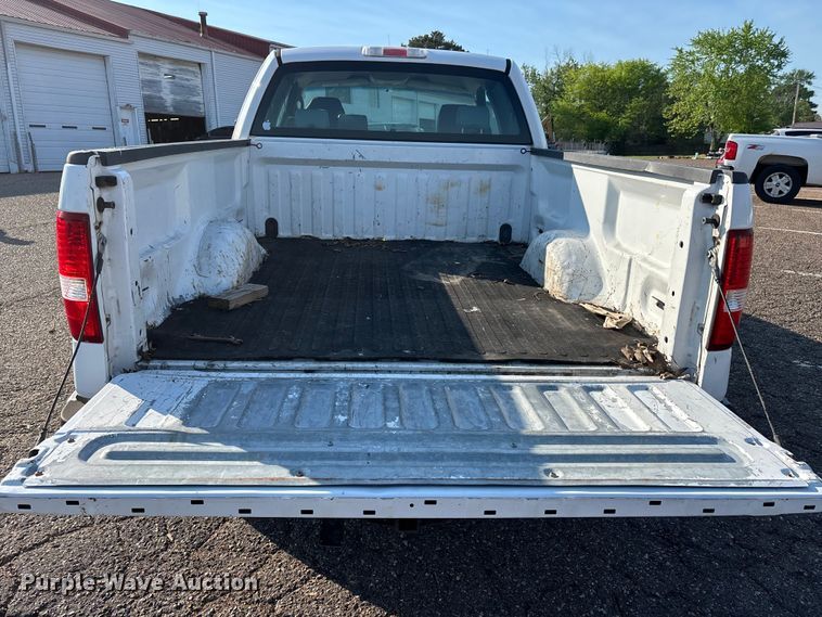 image for item DT0173 2007 Ford F150 Ext. Cab pickup truck