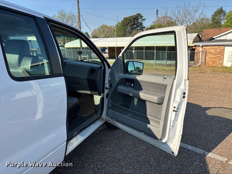 image for item DT0173 2007 Ford F150 Ext. Cab pickup truck