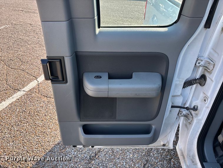 image for item DT0173 2007 Ford F150 Ext. Cab pickup truck