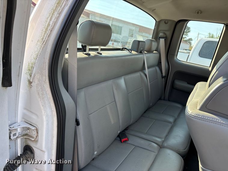 image for item DT0173 2007 Ford F150 Ext. Cab pickup truck