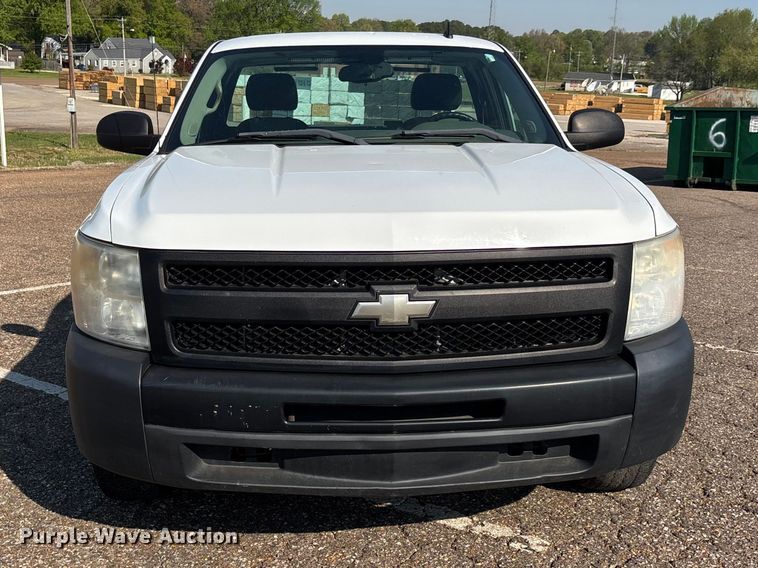 image for item DT0174 2009 Chevrolet Silverado 1500 pickup truck
