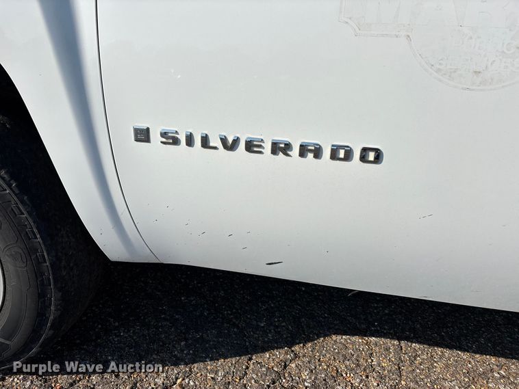 image for item DT0174 2009 Chevrolet Silverado 1500 pickup truck