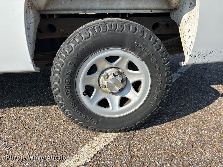 image for item DT0174 2009 Chevrolet Silverado 1500 pickup truck