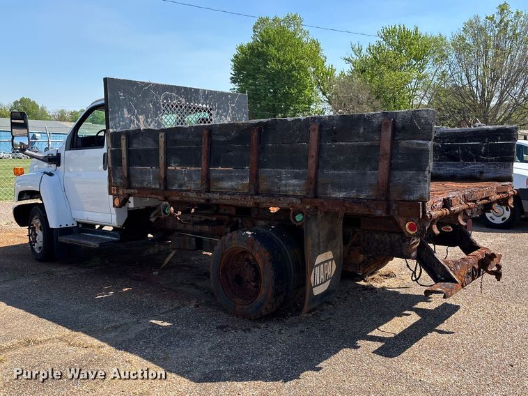 image for item DT0175 2007 Chevrolet C4500 flatbed truck