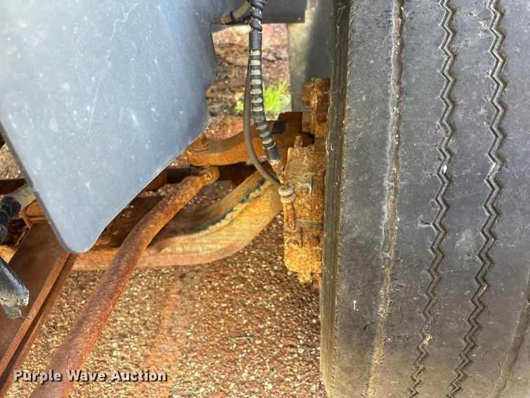 image for item DT0175 2007 Chevrolet C4500 flatbed truck