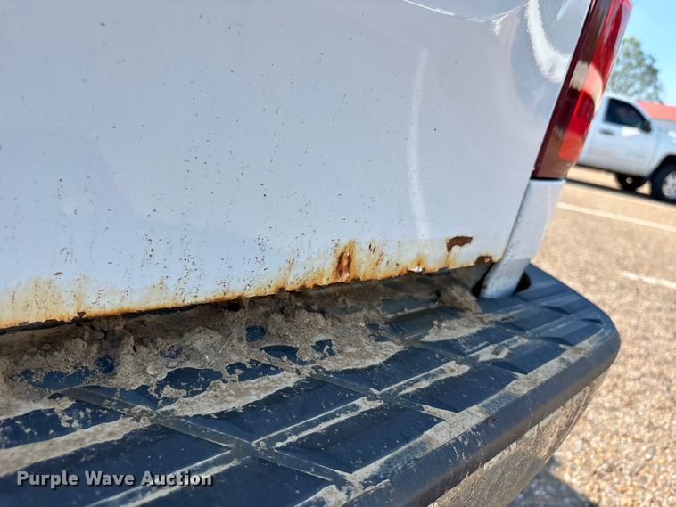 image for item DT0176 2011 Chevrolet Silverado 1500 pickup truck