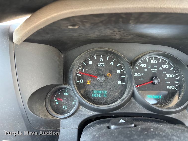 image for item DT0176 2011 Chevrolet Silverado 1500 pickup truck