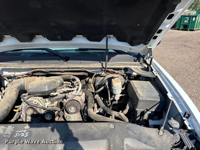 image for item DT0176 2011 Chevrolet Silverado 1500 pickup truck