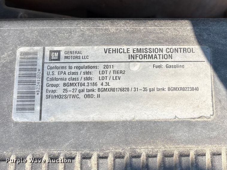 image for item DT0176 2011 Chevrolet Silverado 1500 pickup truck