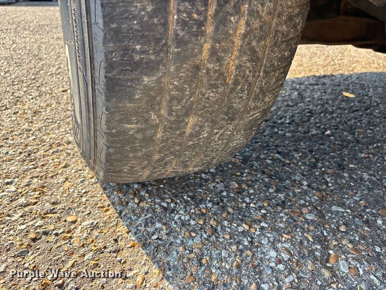 image for item DT0176 2011 Chevrolet Silverado 1500 pickup truck