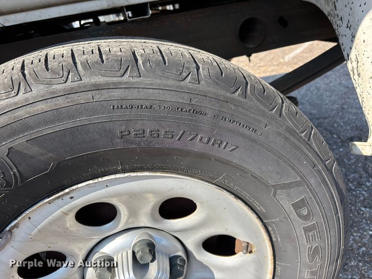 image for item DT0176 2011 Chevrolet Silverado 1500 pickup truck