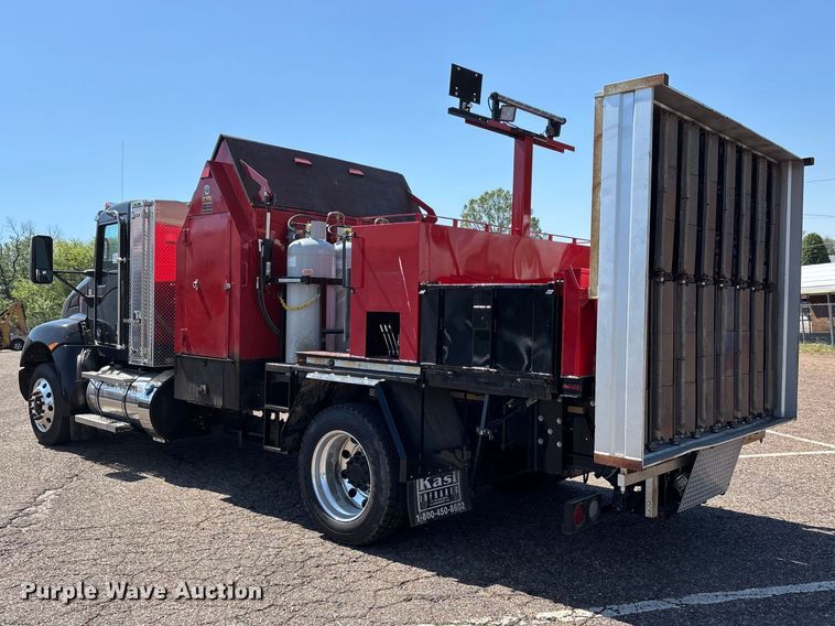 image for item DT0177 2022 Kenworth T3 infrared pothole patcher truck