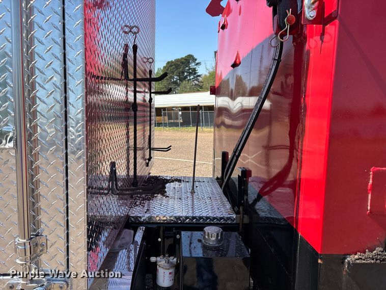 image for item DT0177 2022 Kenworth T3 infrared pothole patcher truck