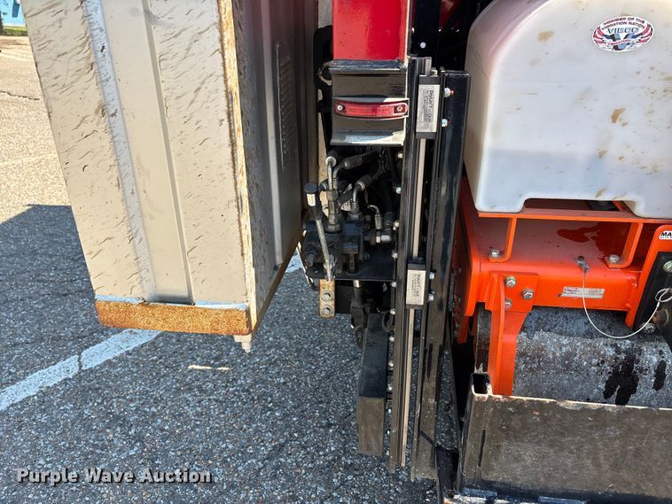 image for item DT0177 2022 Kenworth T3 infrared pothole patcher truck