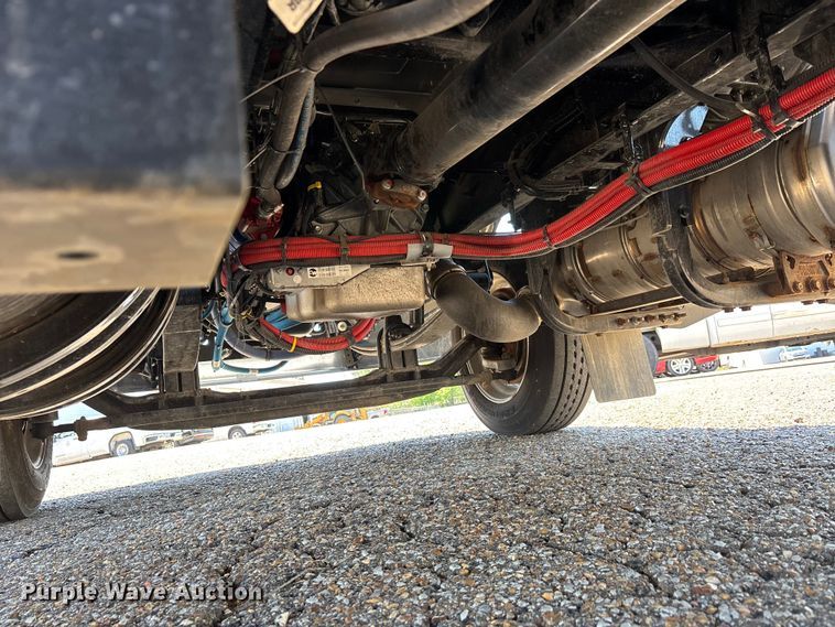 image for item DT0177 2022 Kenworth T3 infrared pothole patcher truck