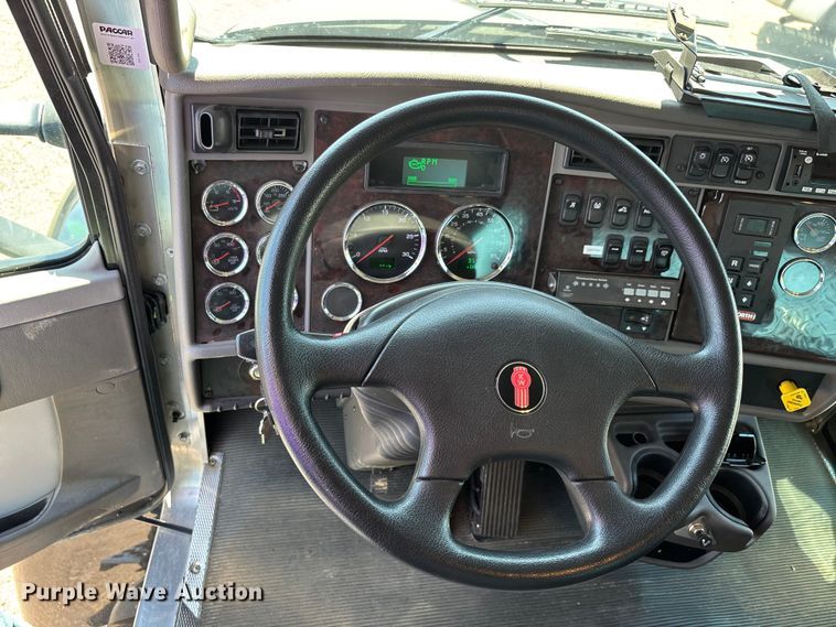 image for item DT0177 2022 Kenworth T3 infrared pothole patcher truck