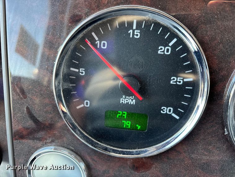 image for item DT0177 2022 Kenworth T3 infrared pothole patcher truck