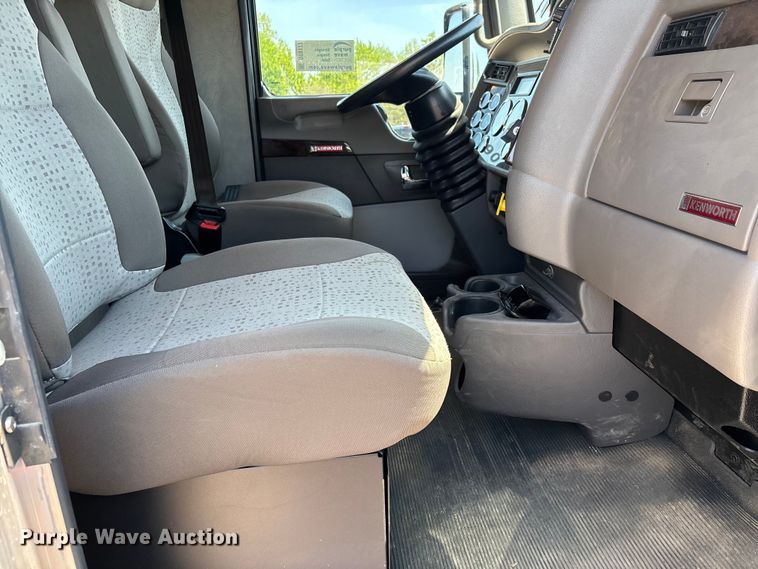 image for item DT0177 2022 Kenworth T3 infrared pothole patcher truck