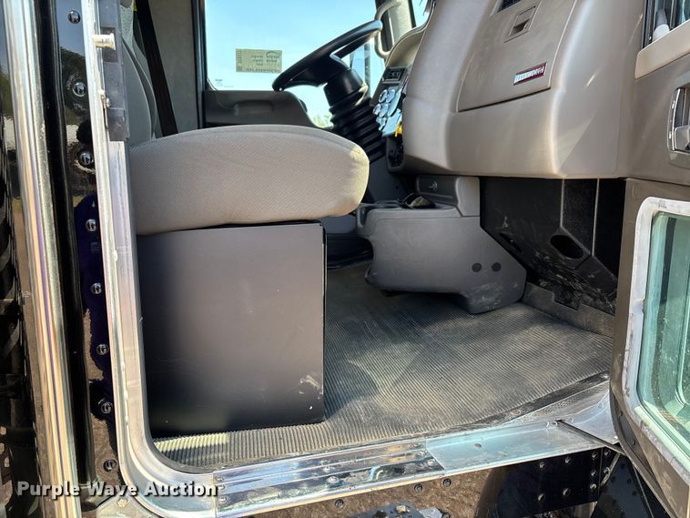 image for item DT0177 2022 Kenworth T3 infrared pothole patcher truck