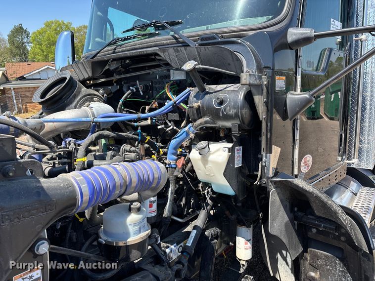 image for item DT0177 2022 Kenworth T3 infrared pothole patcher truck