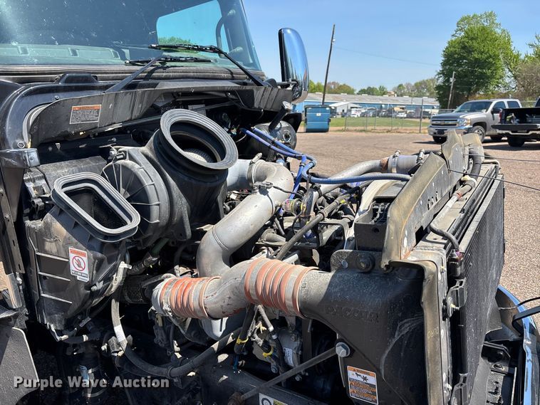 image for item DT0177 2022 Kenworth T3 infrared pothole patcher truck