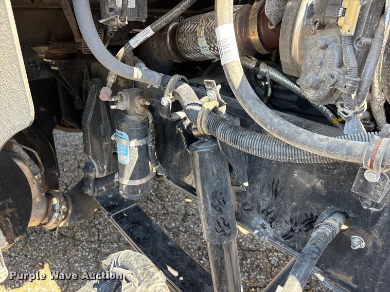 image for item DT0177 2022 Kenworth T3 infrared pothole patcher truck