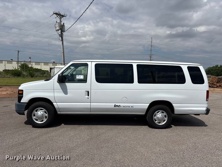 image for item DT0240 2014 Ford E350 van