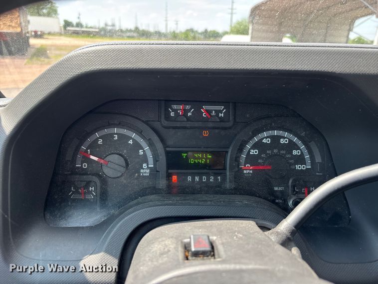 image for item DT0240 2014 Ford E350 van