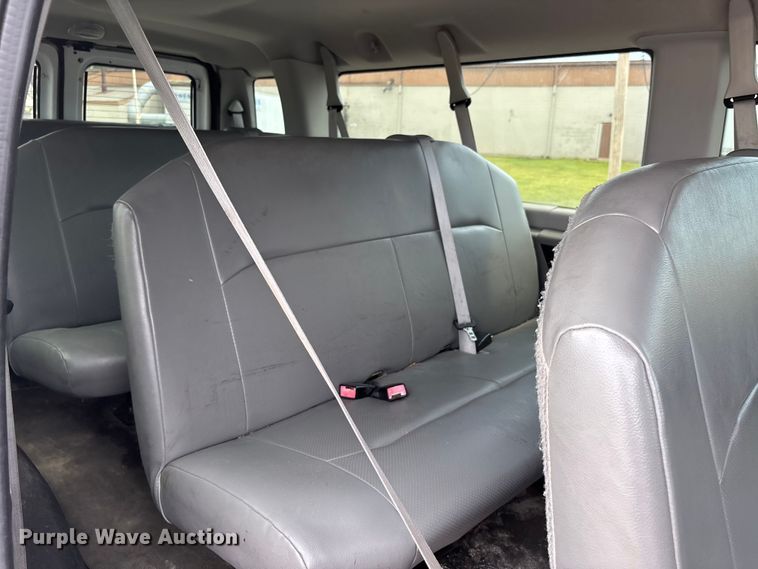 image for item DT0240 2014 Ford E350 van