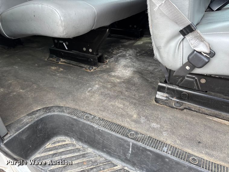 image for item DT0240 2014 Ford E350 van