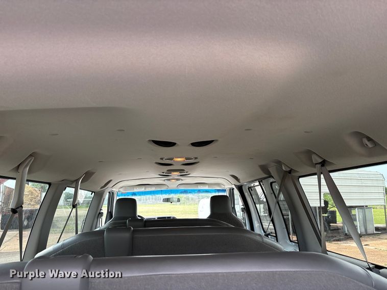 image for item DT0240 2014 Ford E350 van