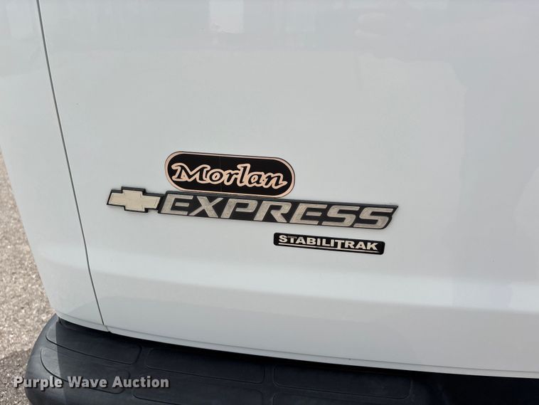 image for item DT0241 2016 Chevrolet Express 3500 van