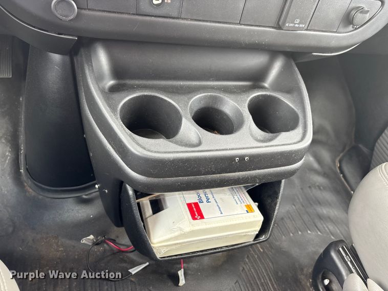 image for item DT0241 2016 Chevrolet Express 3500 van