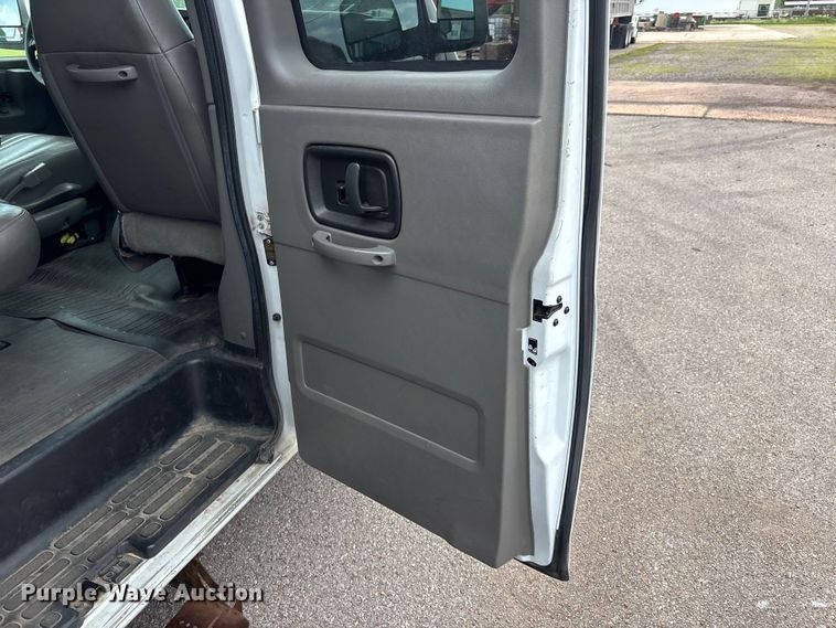 image for item DT0241 2016 Chevrolet Express 3500 van