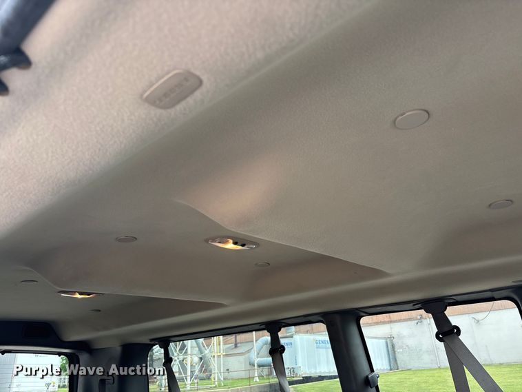 image for item DT0241 2016 Chevrolet Express 3500 van