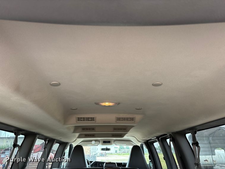 image for item DT0241 2016 Chevrolet Express 3500 van