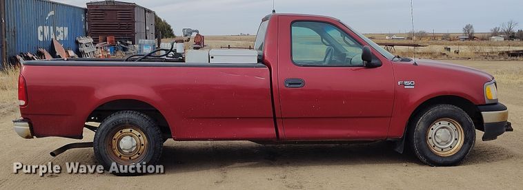 image for item DT0900 2000 Ford F150 pickup truck