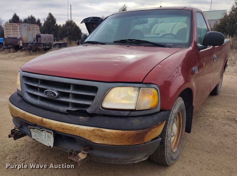 image for item DT0900 2000 Ford F150 pickup truck