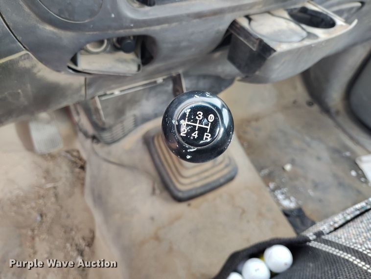 image for item DT0900 2000 Ford F150 pickup truck