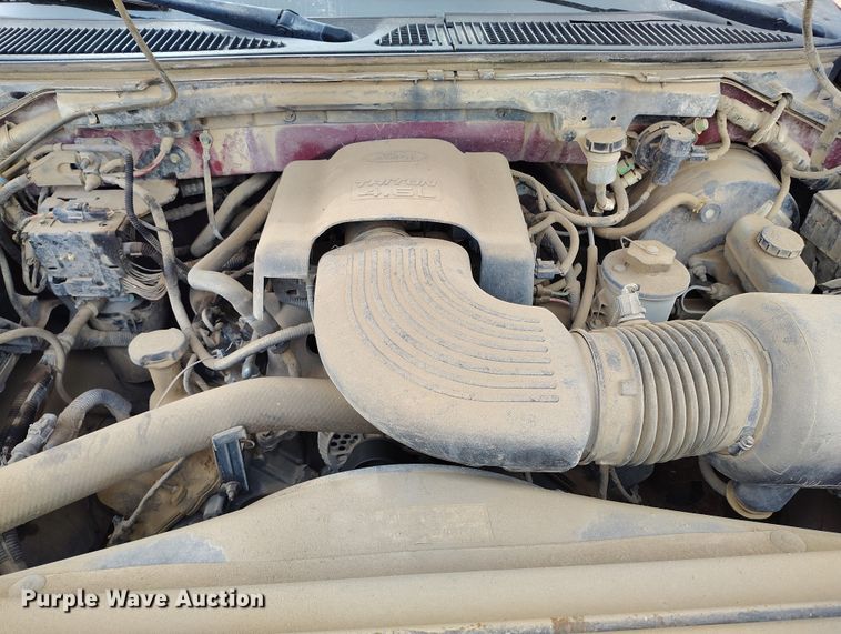 image for item DT0900 2000 Ford F150 pickup truck