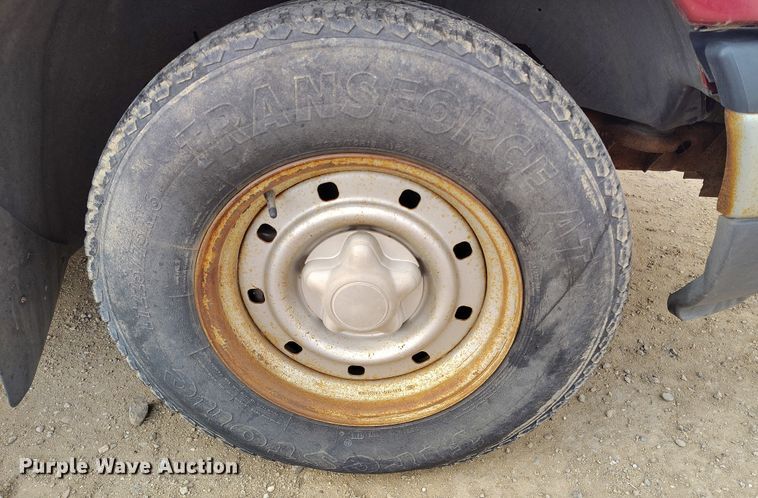 image for item DT0900 2000 Ford F150 pickup truck